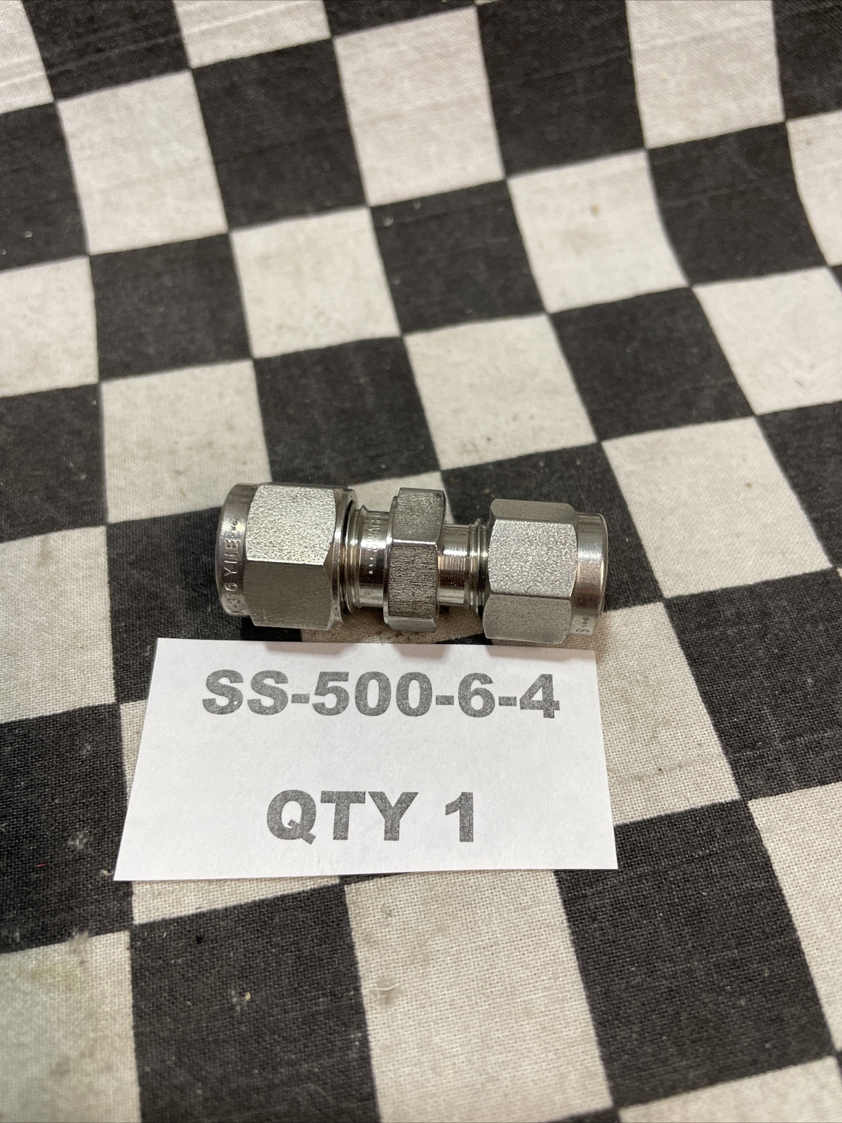 SWAGELOK SS-600-6-5, SS-500-6-4, SS-400-6-2, LOT OF 4, SHIPSAMEDAY #1326V23