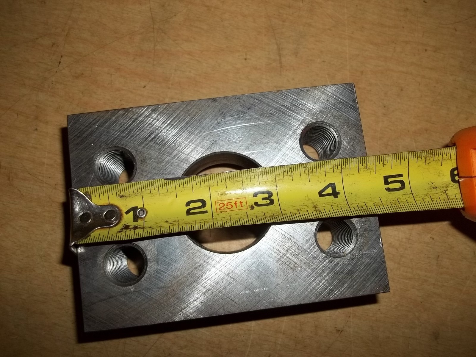 Flange Block 1104 24 24 4-15/32″ x 3-1/4″ x 1-15/36″ ID 1-1/2″ OD 1-3/4″