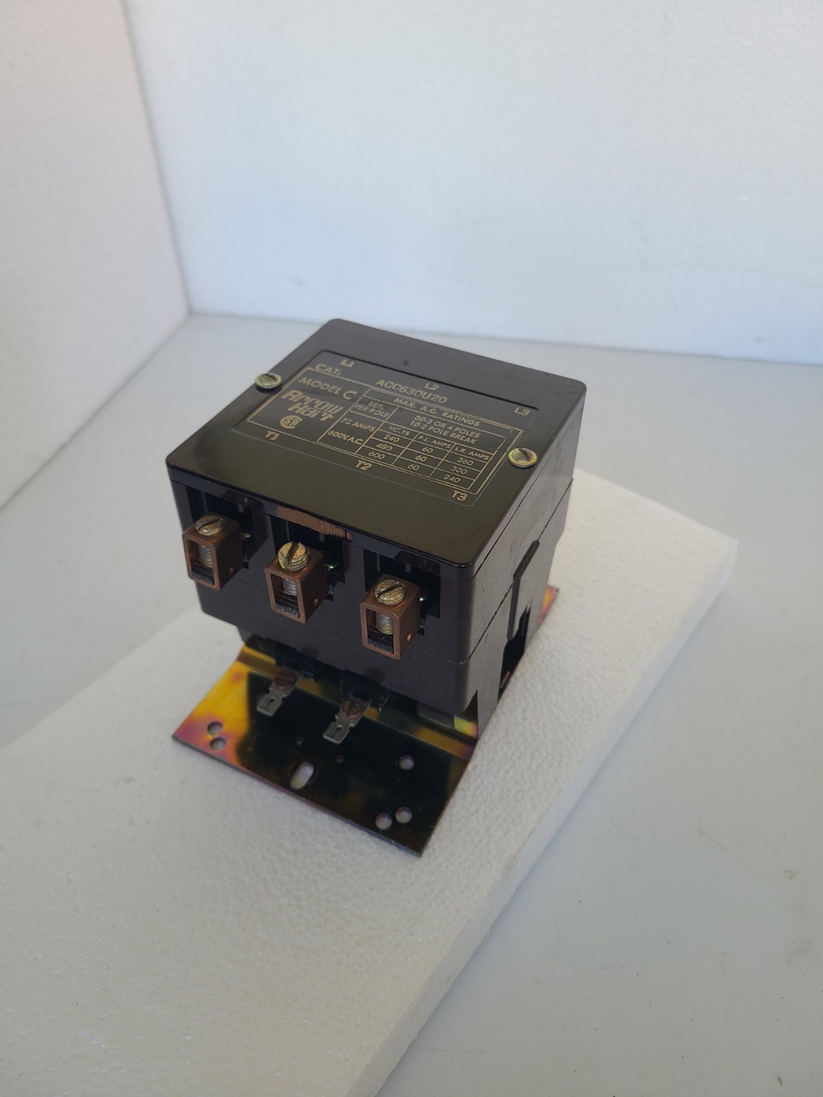 Arrow Hart ACC630U20 Magnetic Contactor Model C 110V coil 75A 600VAC