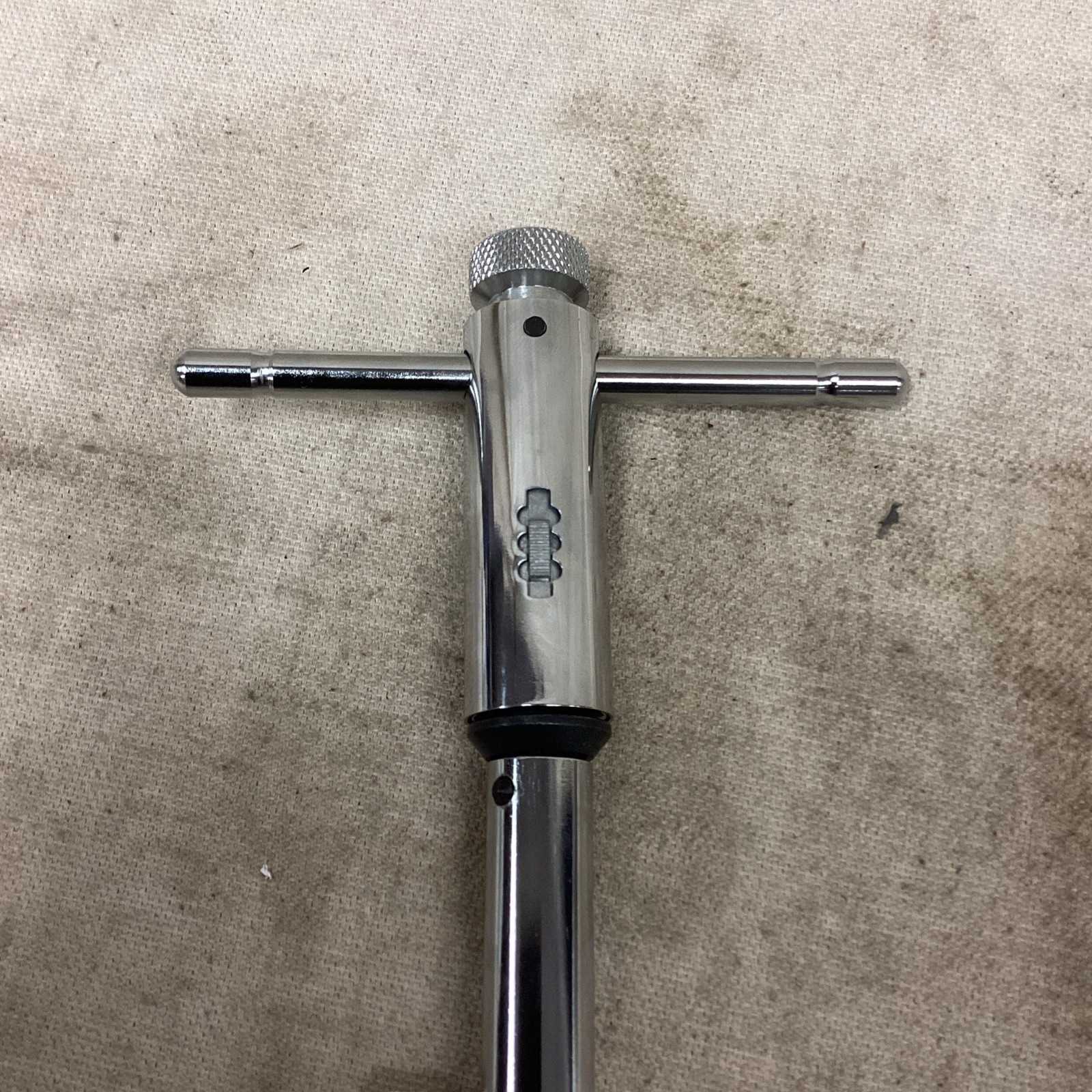 IRWIN 21112 Tap Wrench Ratcheting Sliding 1/4″-1/2″ Tap Cap