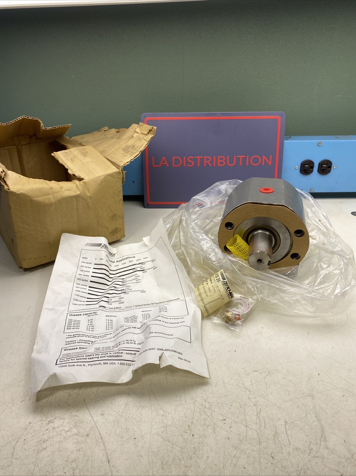 512-20 OHLA SAE A 1.25” OP/1.25” IP Zero-Max Overhung Load Adapter