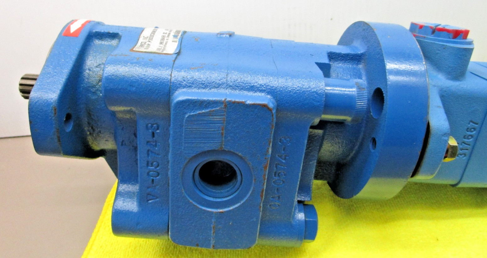 Permco P3000C383MZDI15-19 Hydraulic Fan / Steering Pump Vickers V10F1S7T11A5H20