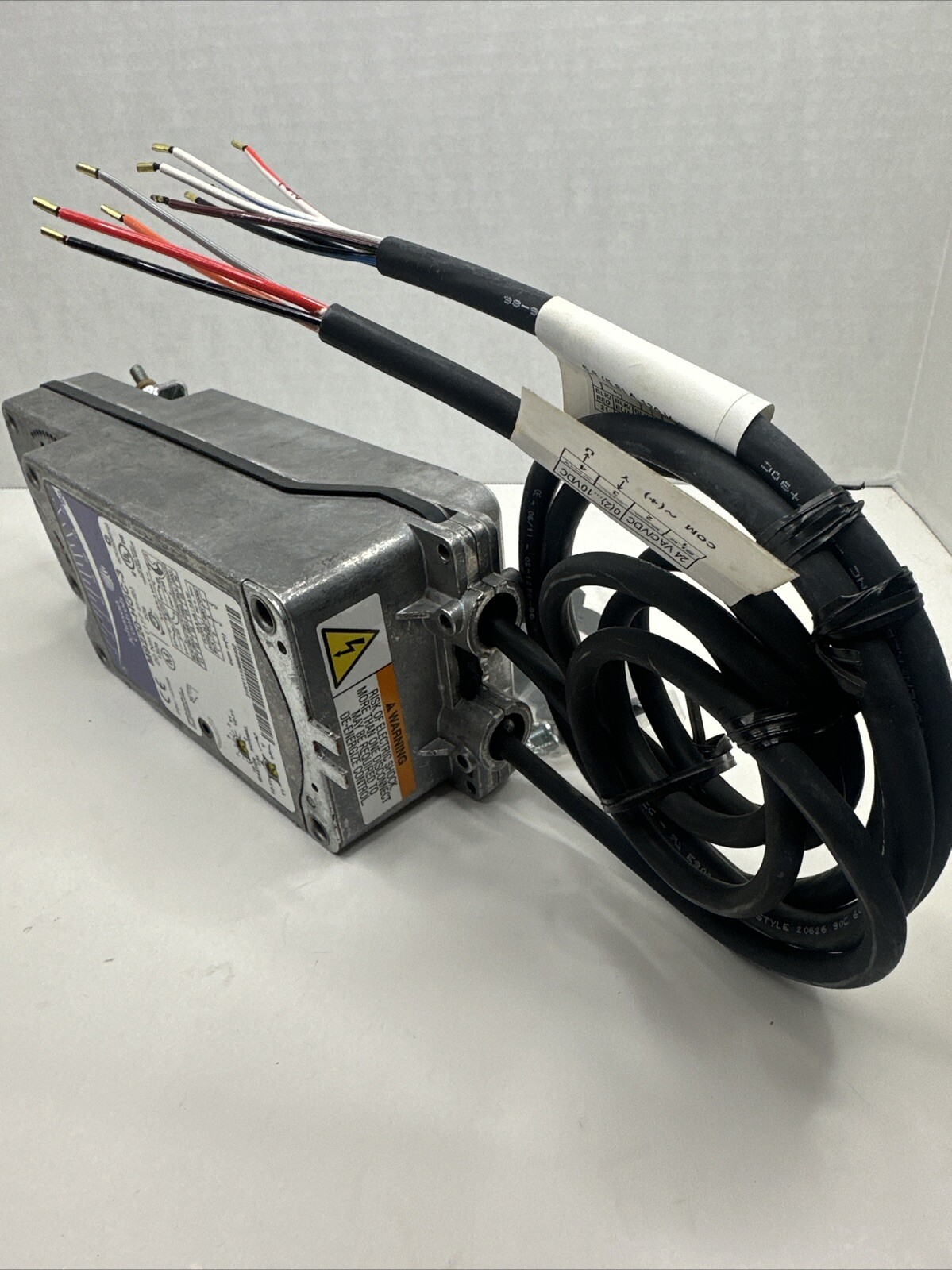 JOHNSON CONTROLS M9220-HGC-3 Rotary Actuator 24VAC 20Nm 177 in/lb Spring Return