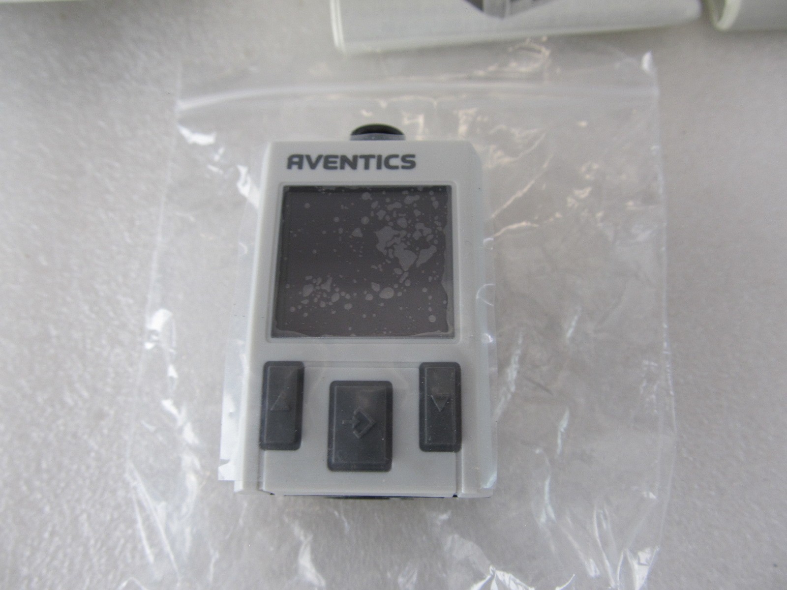 AVENTICS R412010767 PRESSURE SENSOR New in Box