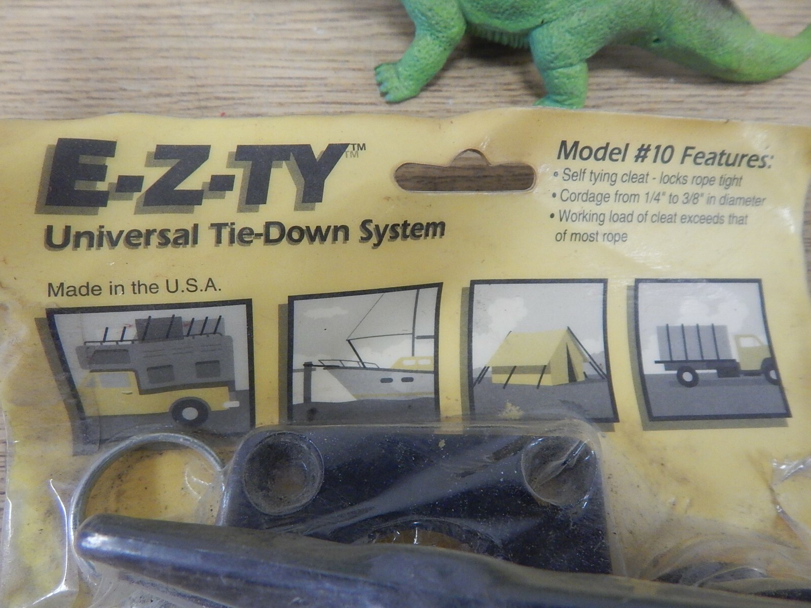 NEW E-Z-TY Model 10 Self Tying Cleat 800 Lbs Capacity *FREE SHIPPING*
