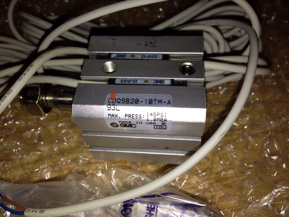 SMC CDQS20-10TM-A93L, CDQSB20-10TM-A93L, CYL COMPACT W/2 Cable D-A93 #1647B31
