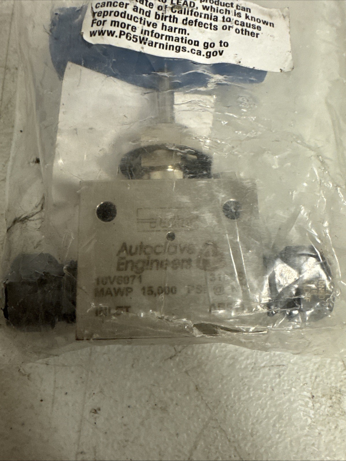 Autoclave Engineers 10V6071 Parker Needle Valve W/3/8″ Tubes