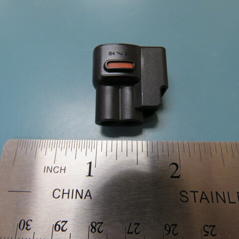 YAZAKI 7223-9328-30 Qty of 25 per Lot 2-POSITION FEMALE CONNECTOR