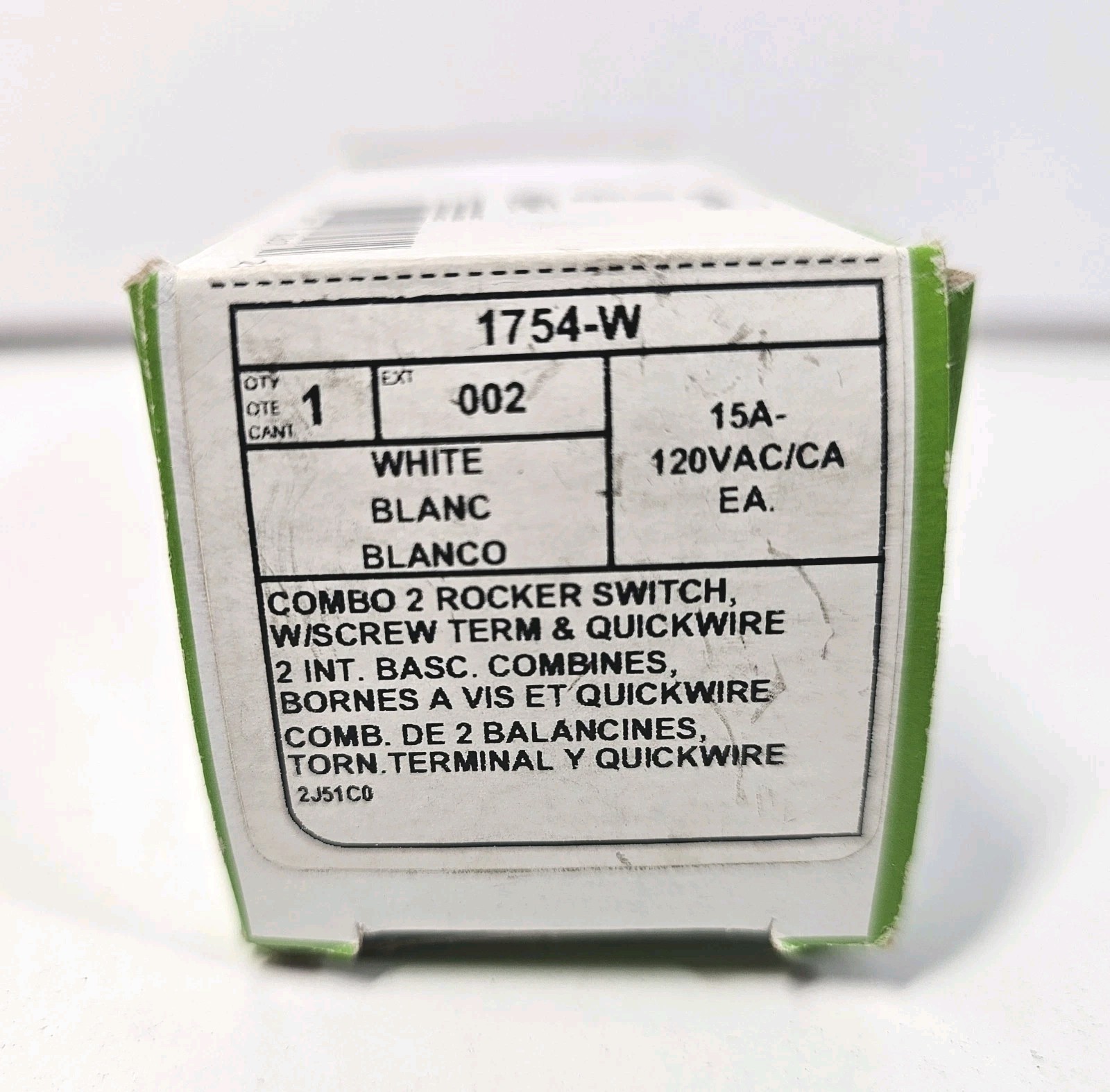 Leviton 1754-W 15A 1-Pole Non-Grounding Push-In Dual Rocker Switch