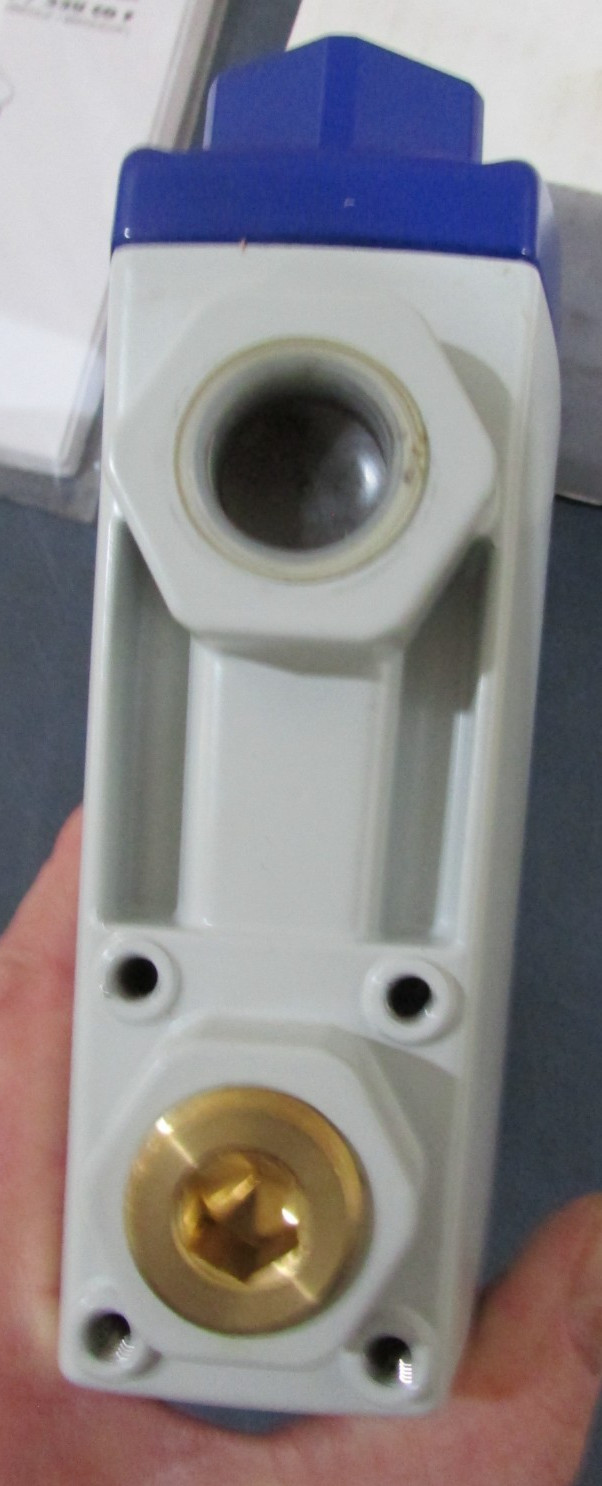 Beko BM33U Compressor Drain Condensation 4025094
