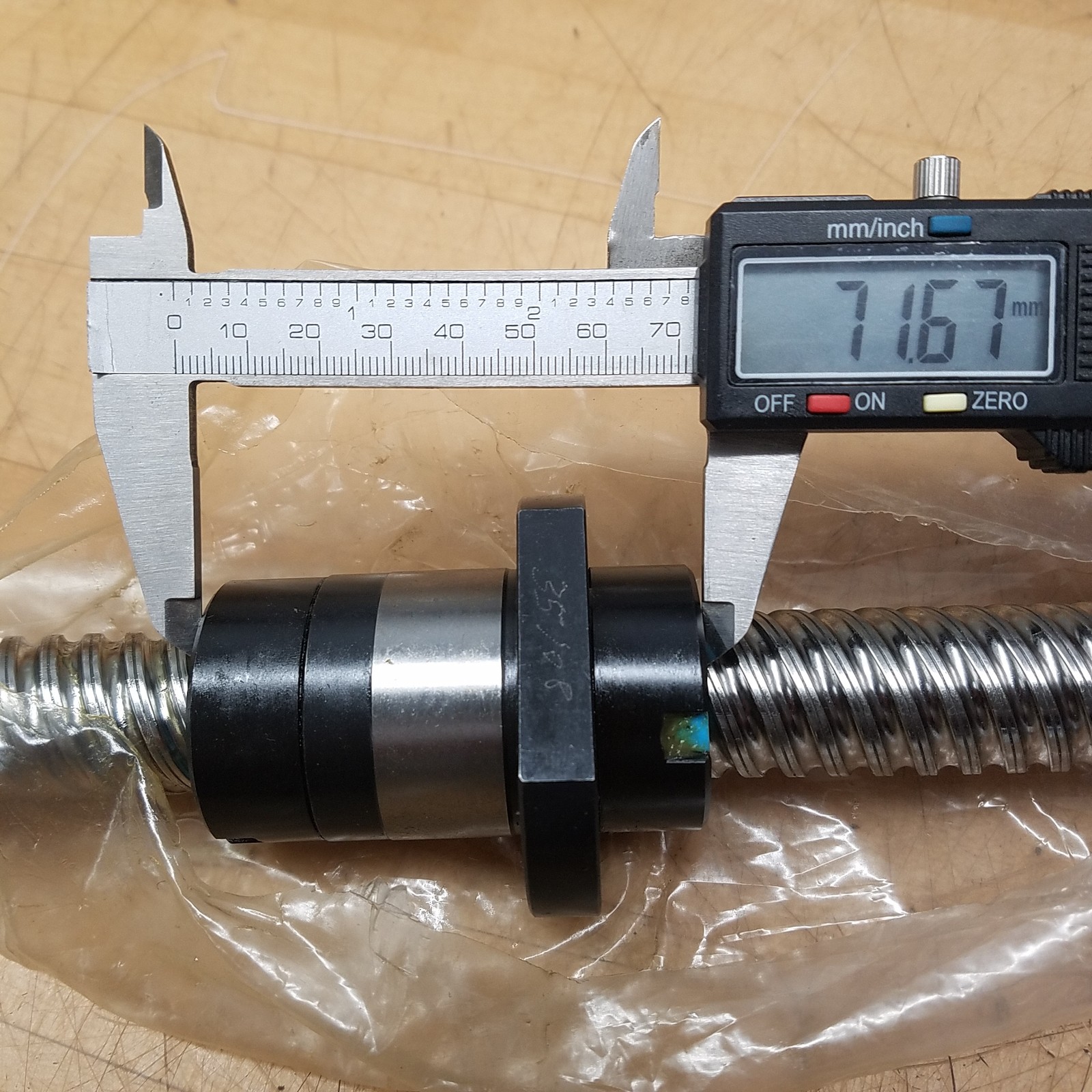 HIWIN S089434-1 014 Ball Screw Gear W/ ~1098mm Spindle, Nut Dia. 40mm,71.5mm L