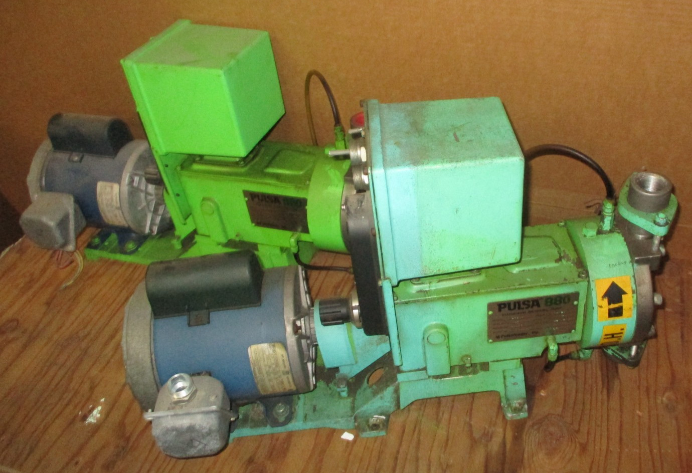 Pulsa 880 Diaphragm Metering Pumps 880-S-AE Ratio 15-1 Parts Only A9035WVS
