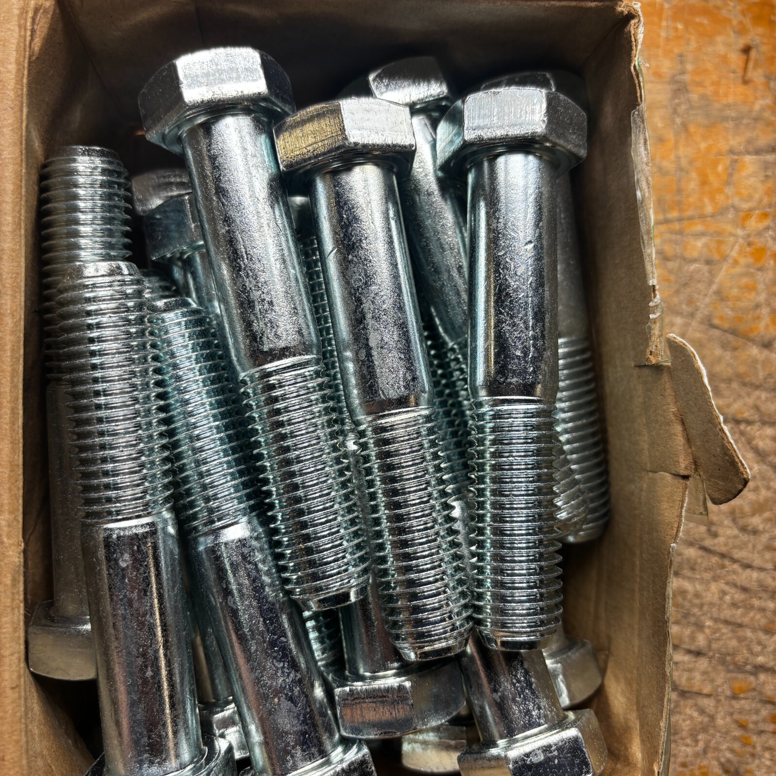 THE FASTNER CENTER HEX CAP SCREWS GRADE 5 1KB71 20 PCS NCT🔔