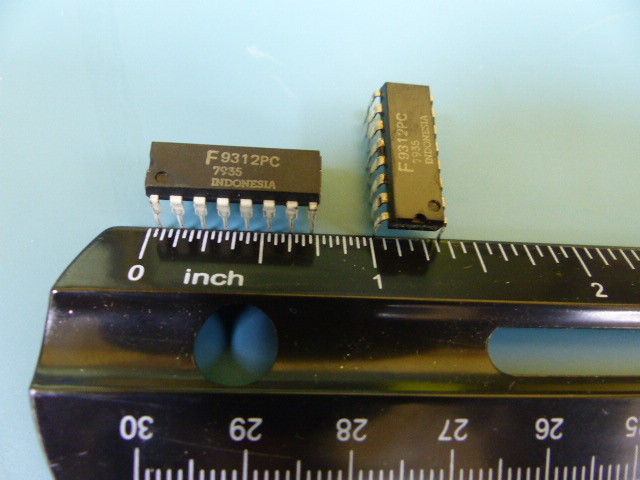 Fairchild F9312PC Qty of 2 per Lot Integrated circuit FSC 7935