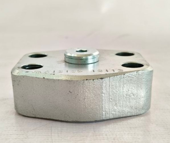 NOV 204115 BLIND FLANGE SAE 3/4″ FOR 165T AHC CRANE 20411571 *NEW* FAST SHIPPING