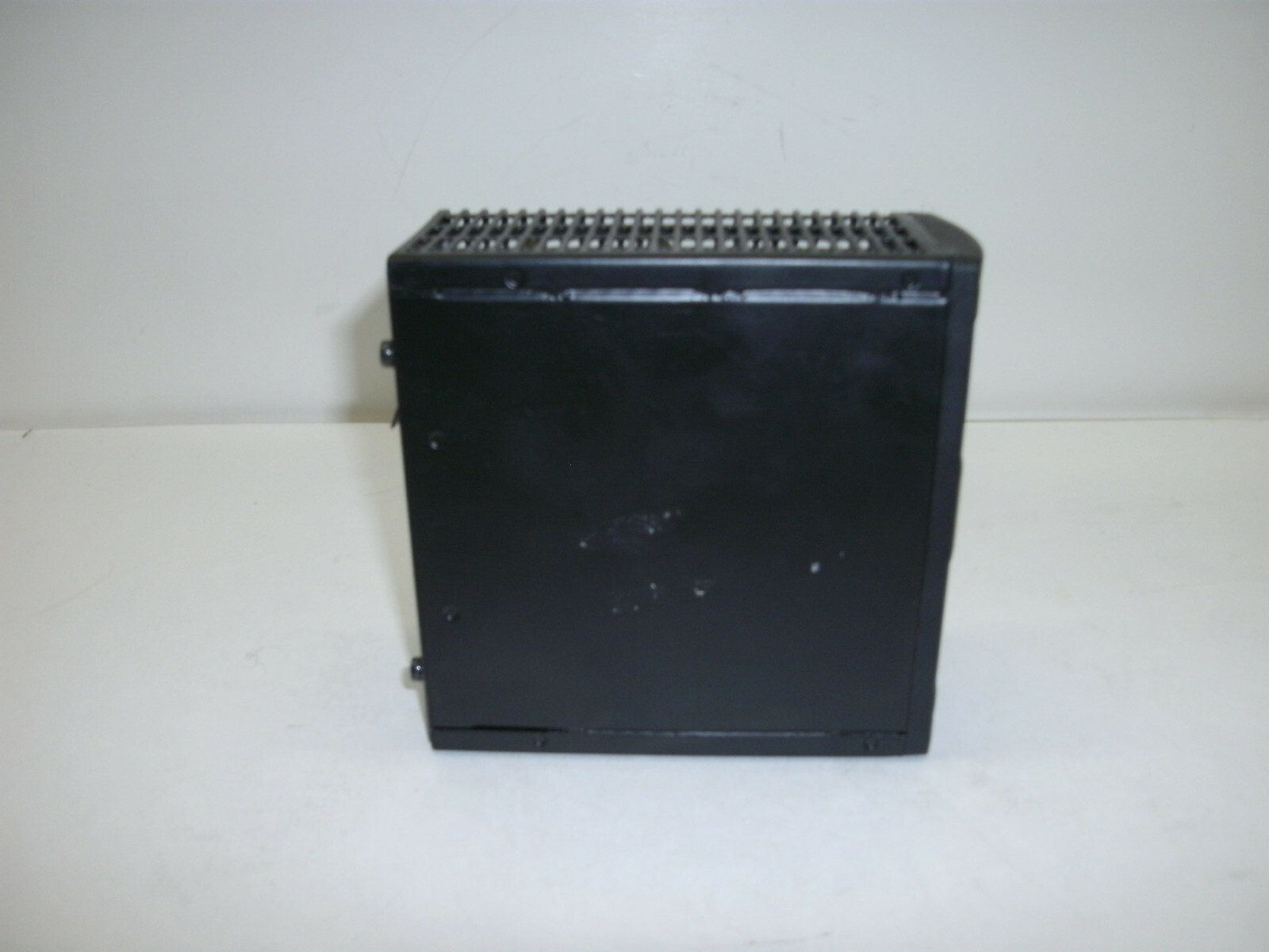 MURR ELEKTRONIX MCS5-115/24 SW MODE POWER SUPPLY 85084 SINGLE PHASE 100/120V