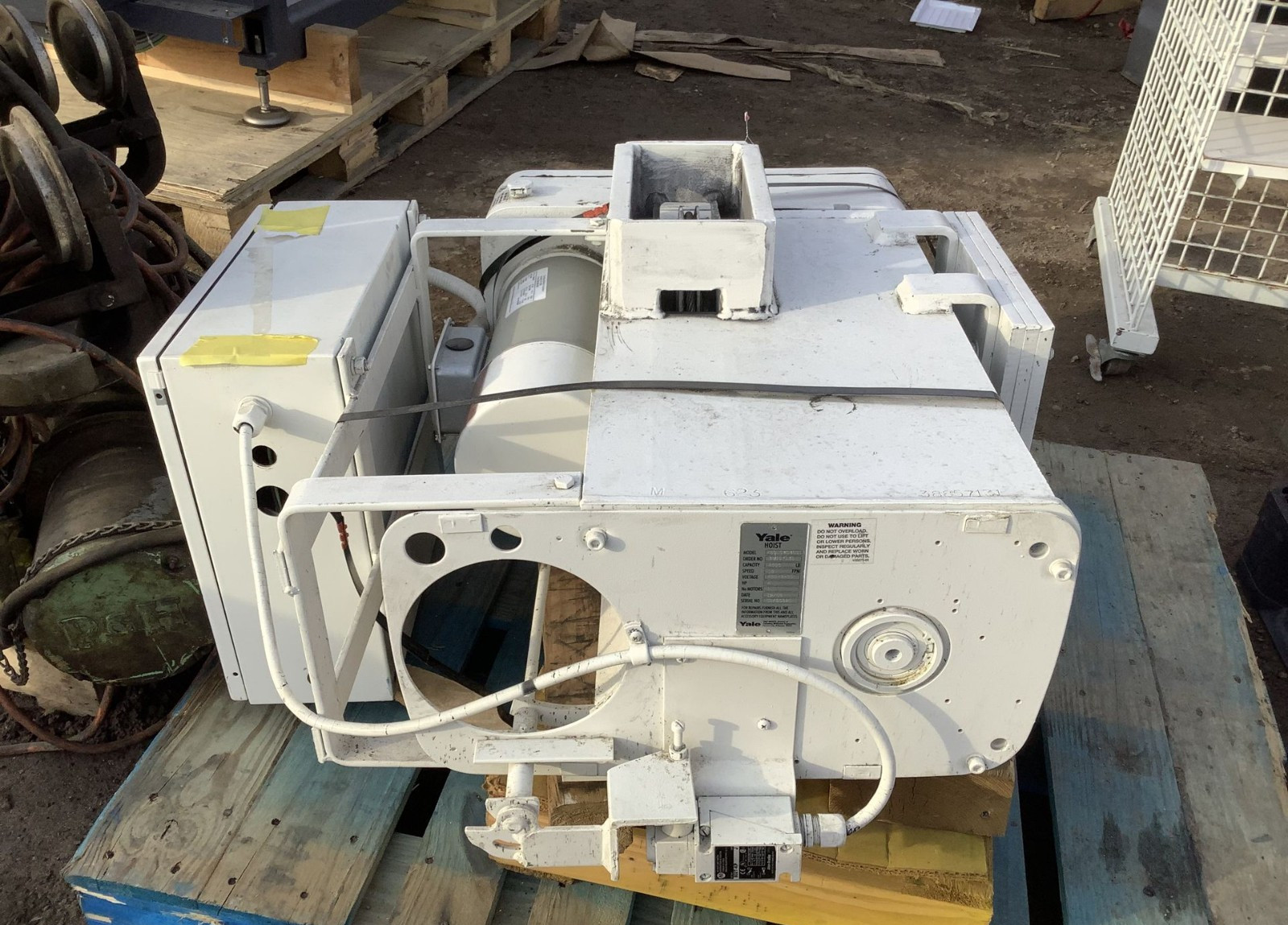 Yale Y80L03030S18 2 Ton Electric Crane Hoist Gear Box – FREE FREIGHT