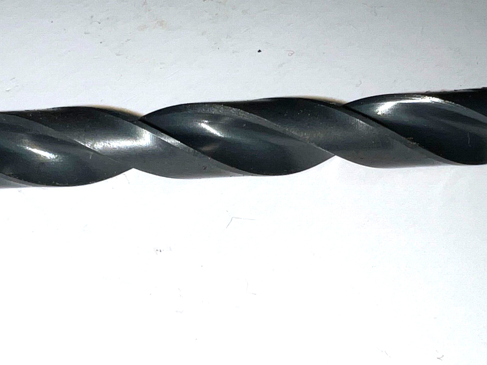 PRECISION TWIST TAPERED SHANK DRILL BIT 020022 1MT 11/32″ CUT LOT OF 2**