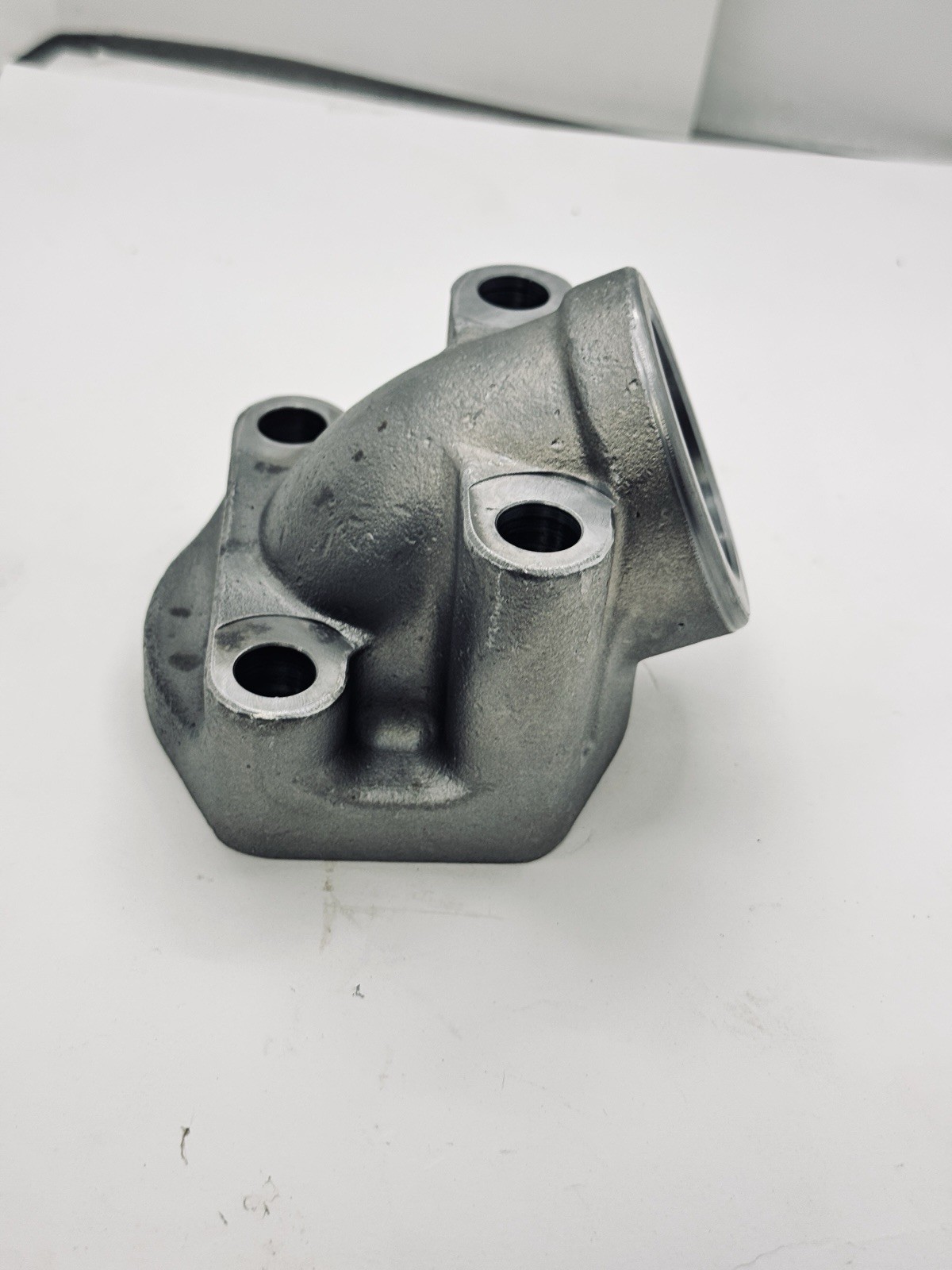4-bolt Hydraulic Flange Adapter Elbow 22-1/2 degree 2″ID SAE x Socket Weld
