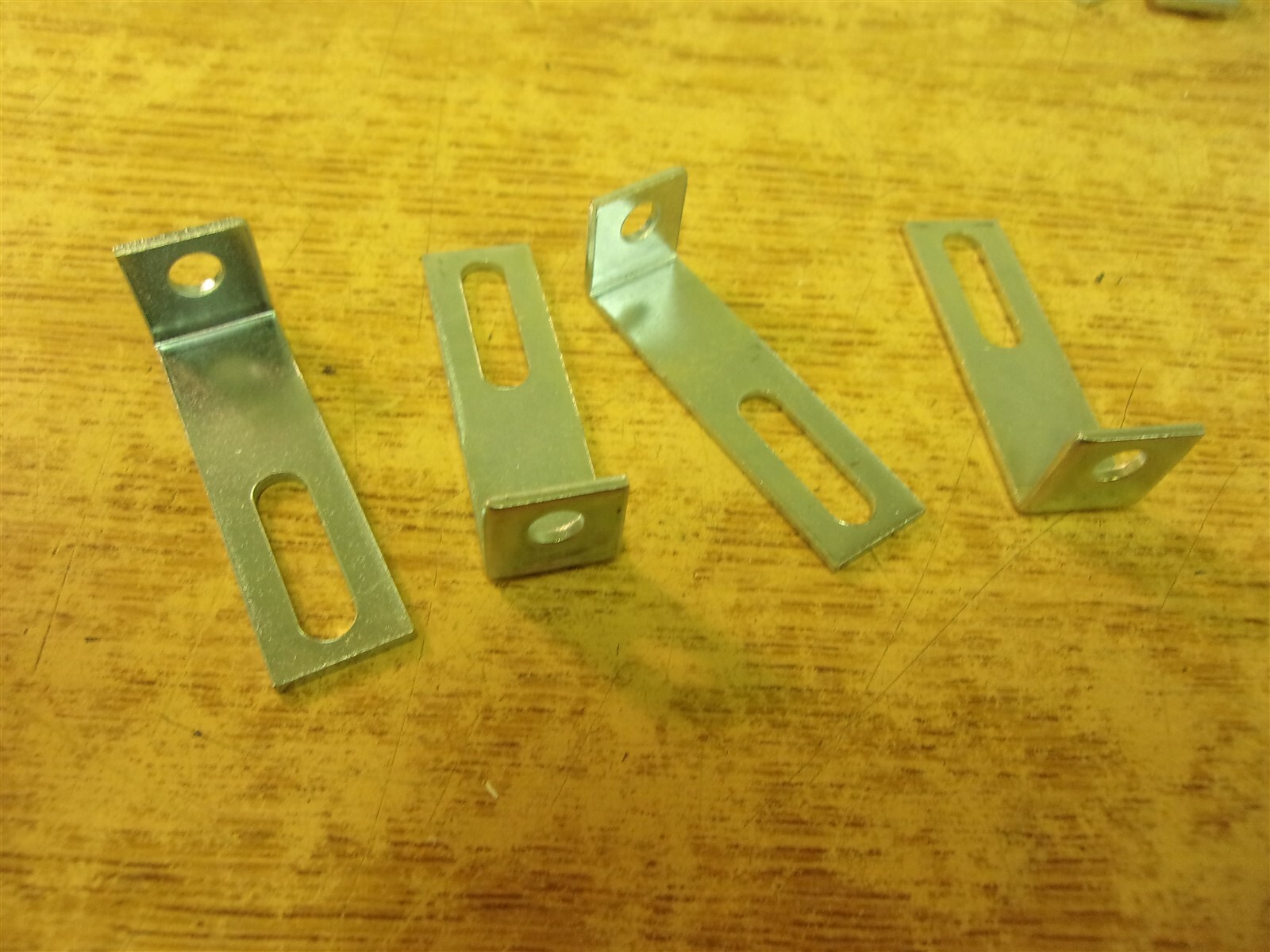 NEW Rowley R-Trac Return Bracket lot of 4 *FREE SHIPPING*