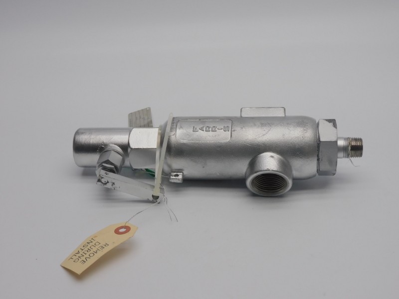 FARRIS ENGINEERING 27CA13-M40/S4 1/2X1C 145PSI UNMP