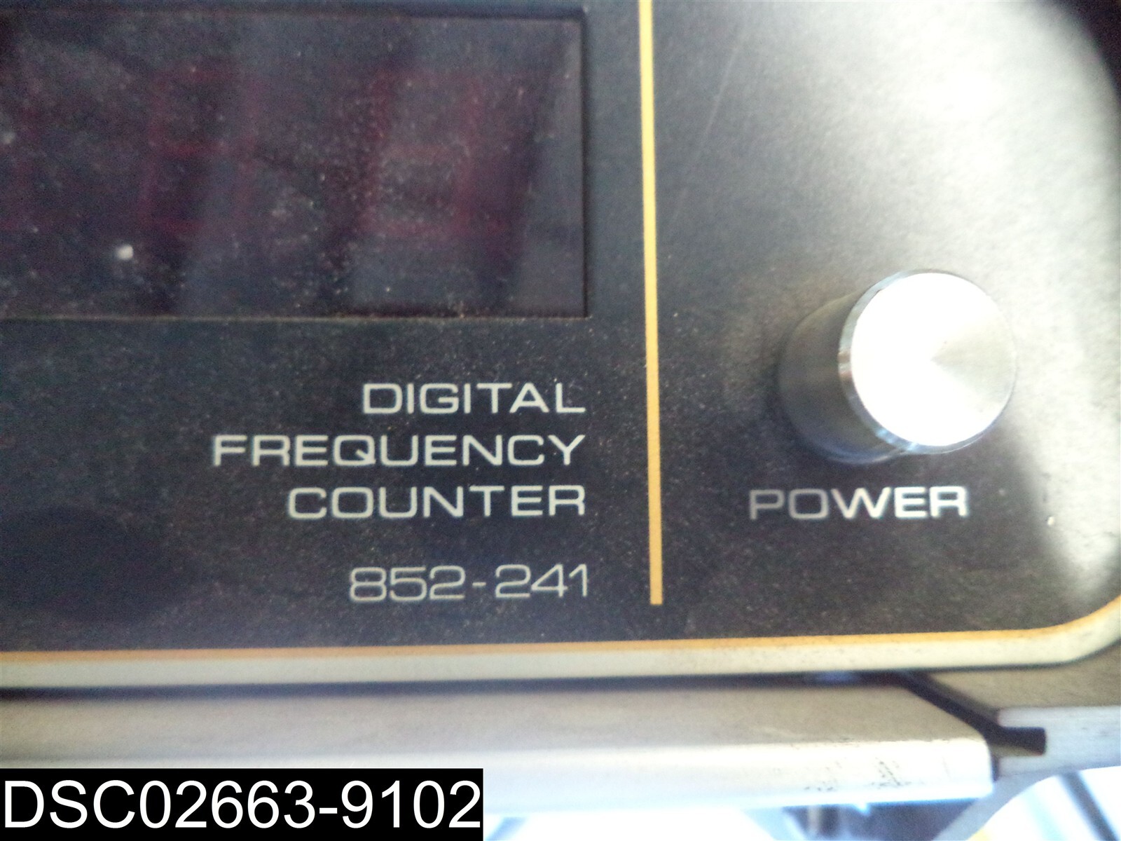 USED: Zenith 852-241 Digital Frequency Counter