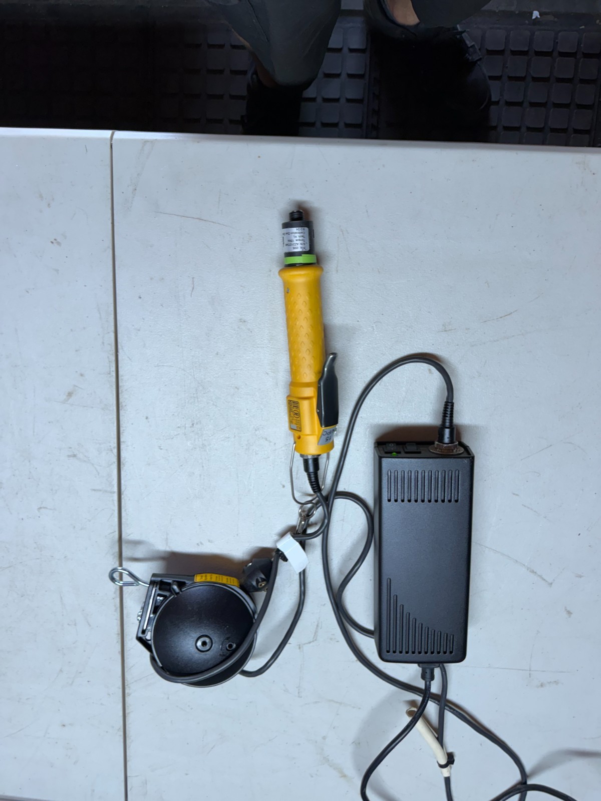 Atlas Copco EBL20 Electric Clutch Screwdriver w/ EBL Drive & Balancer DR90-10103