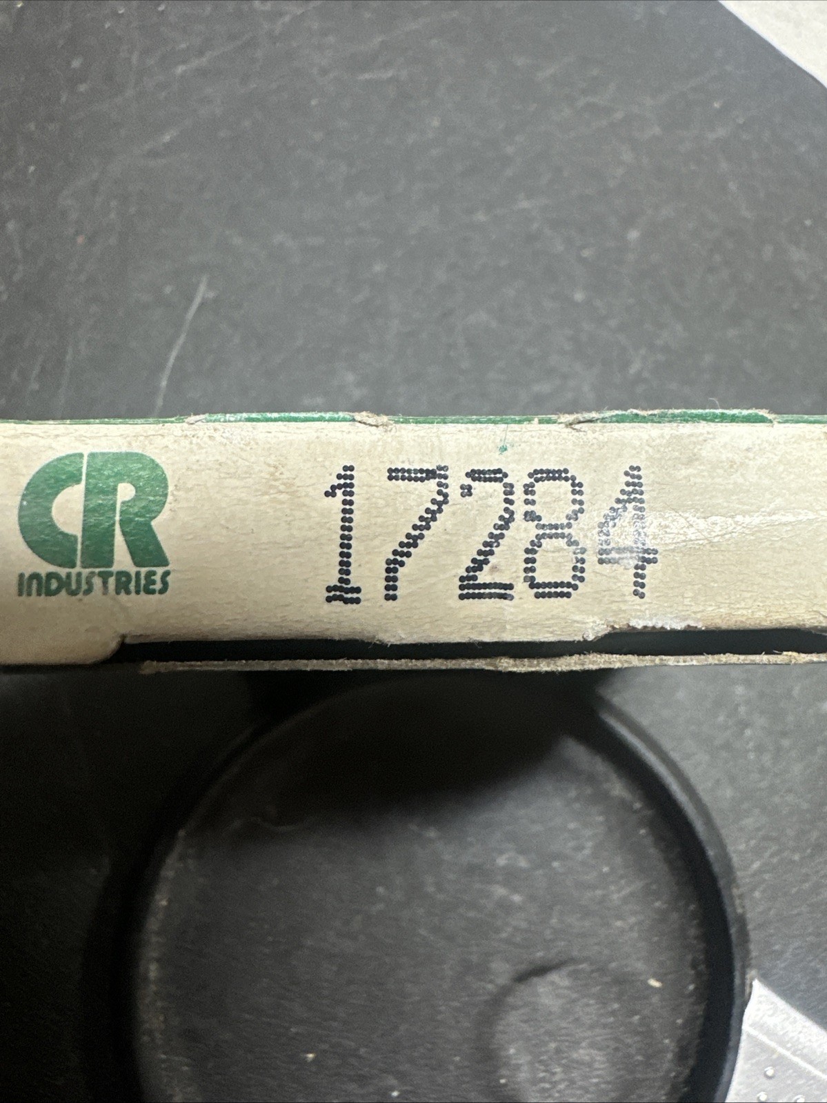CHICAGO RAWHIDE CR-17284 OIL SEAL NEW