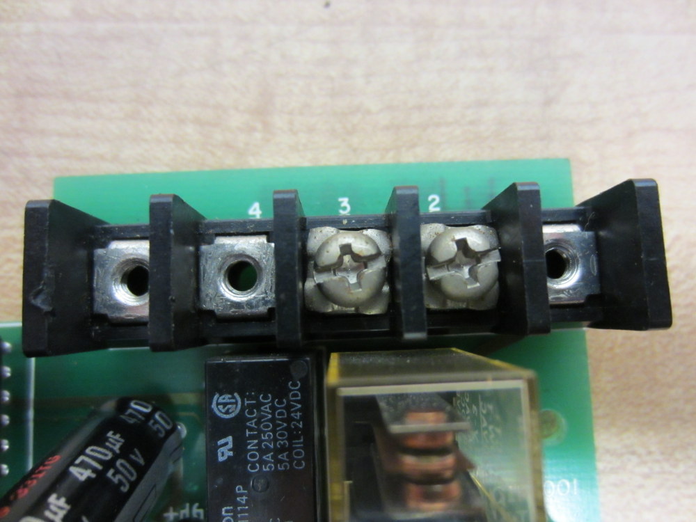 Kyosan KCP-2 Circuit Board ME-68169 Missing Terminal Screws