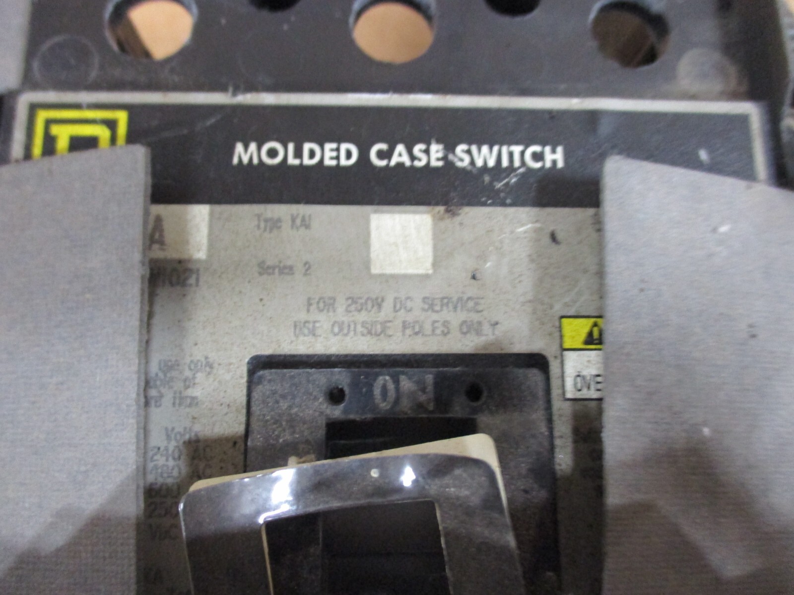 SQUARE D 250 AMP BREAKER KHL3600M1021 USED
