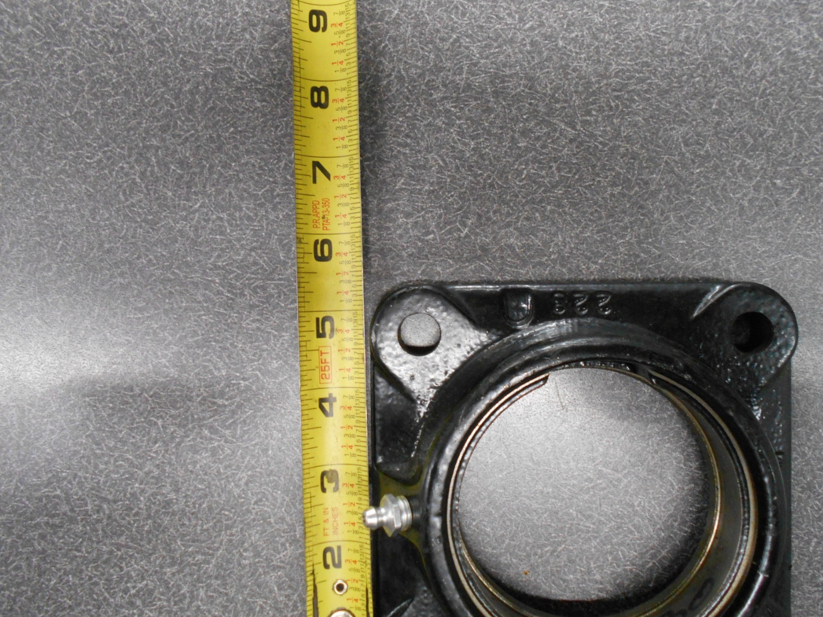 Burns/Tisco 85mm 4-Bolt Greasable Bearing Flange. F85-R. NEW!
