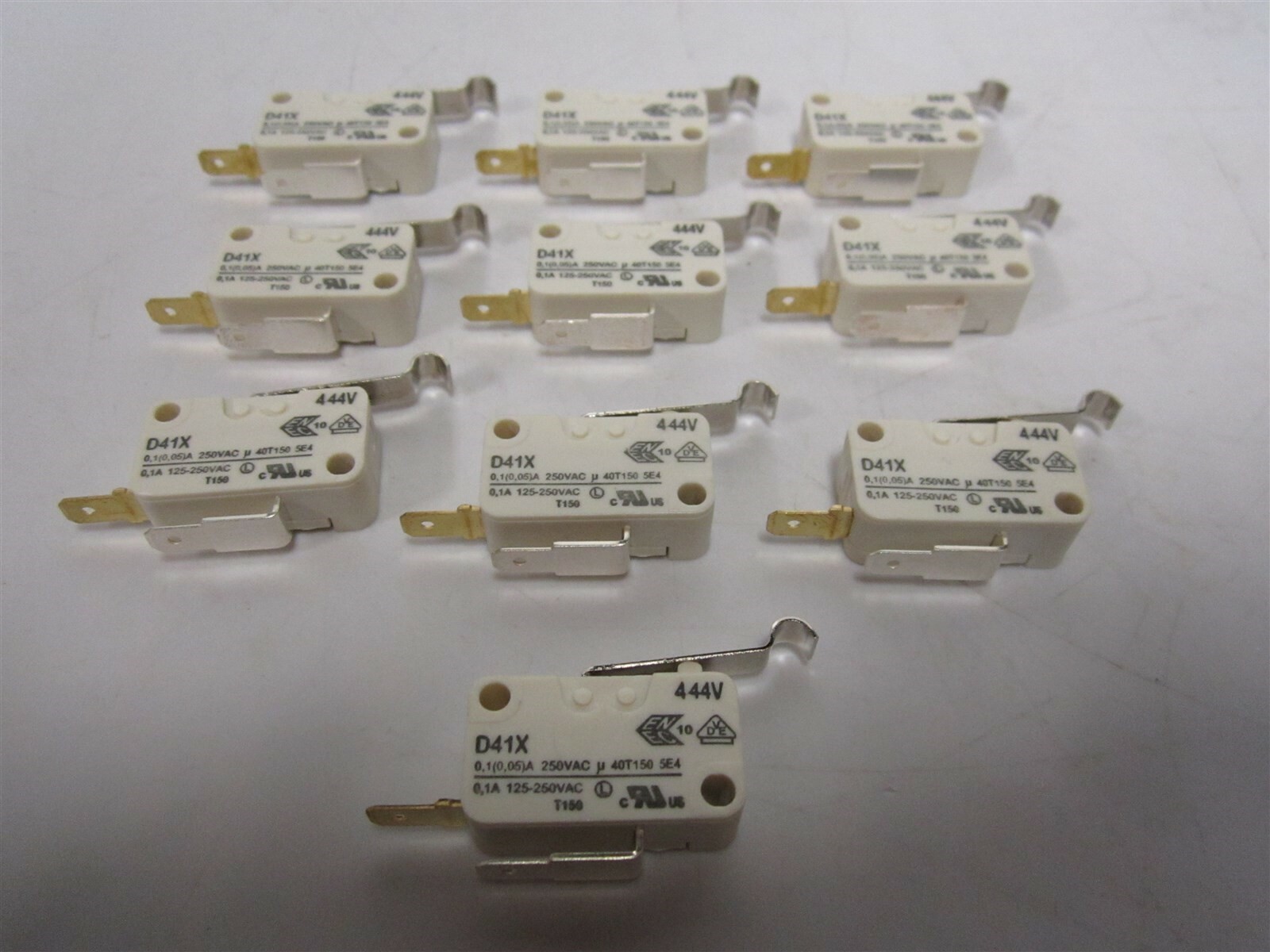 (10) CHERRY AMERICAS D419-R1AA-G2 Quick Connect SPDT Microswitch 500 mA, 30 VDC