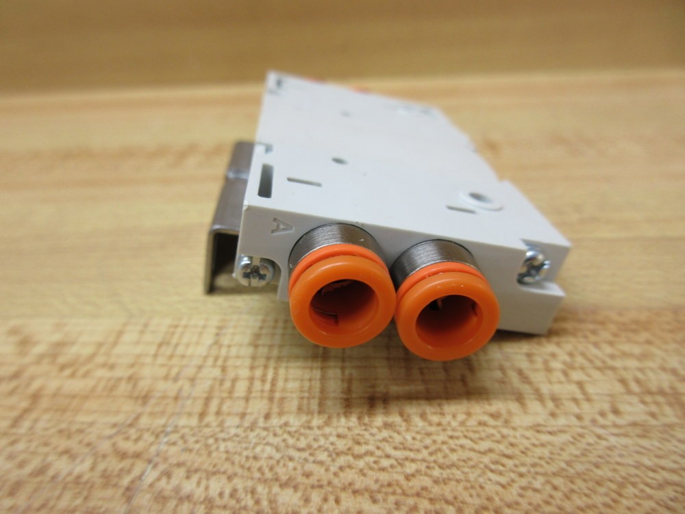 SMC VQ1000-FPG-N7N7-F Pneumatic Block VQ1000FPGN7N7F