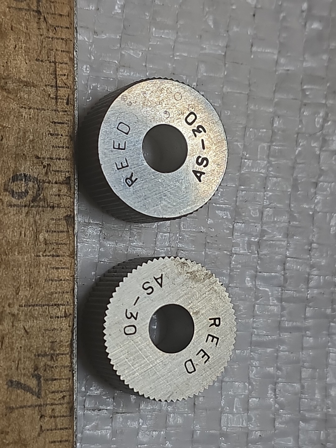 REED AS-30 KNURL WHEEL 3/4″ X 3/8″ X 1/4″ LOT OF 2 NOS
