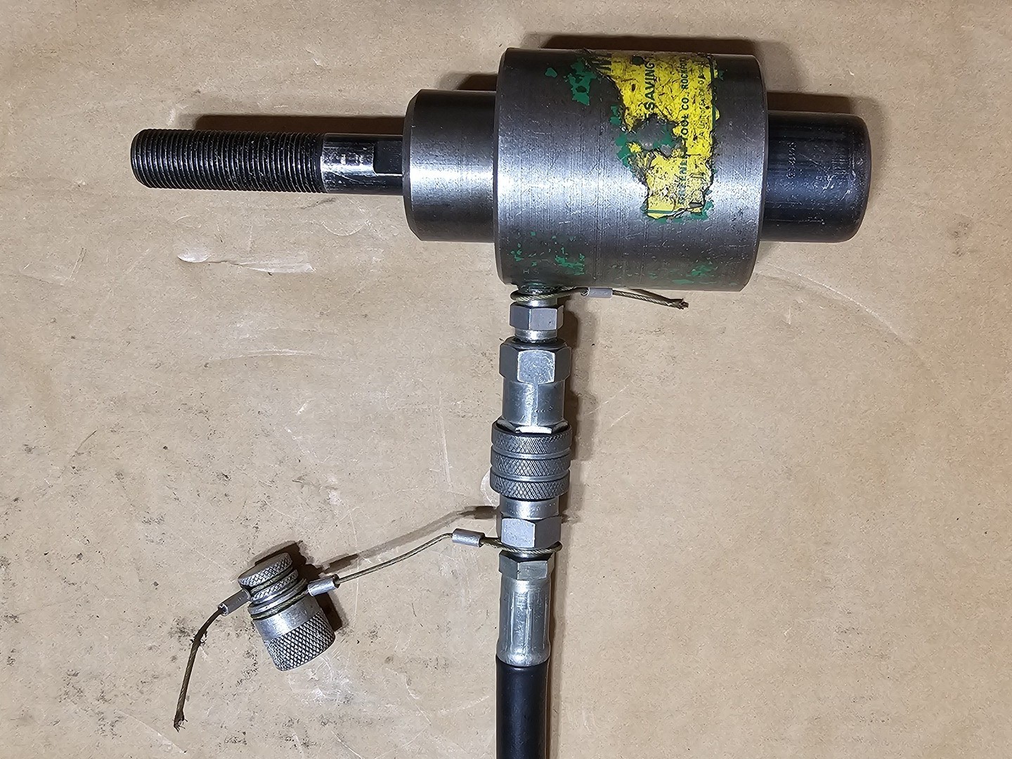 GREENLEE 7306 Hydraulic Knockout Punch Driver Set w/ 767 Hand Pump –