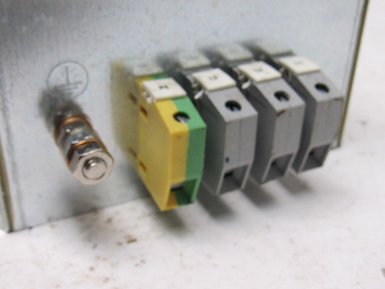 Lenze EZF3-050A005 RFI Line Filter 500V 3x50A 50/60Hz