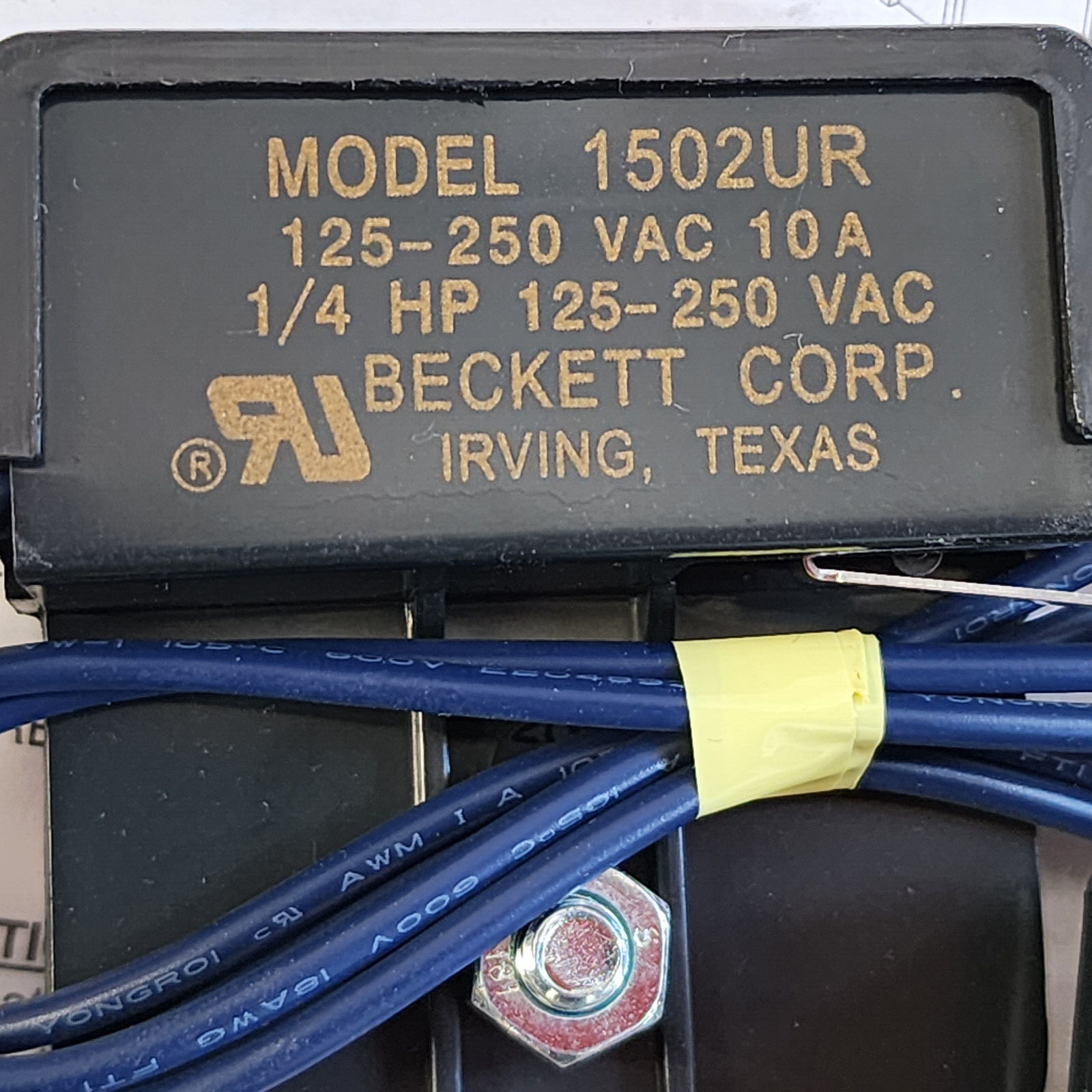NEW Beckett 1502UR 1502 Safety Control float Switch 125-250 Vac 10A 1/4hp L-0855