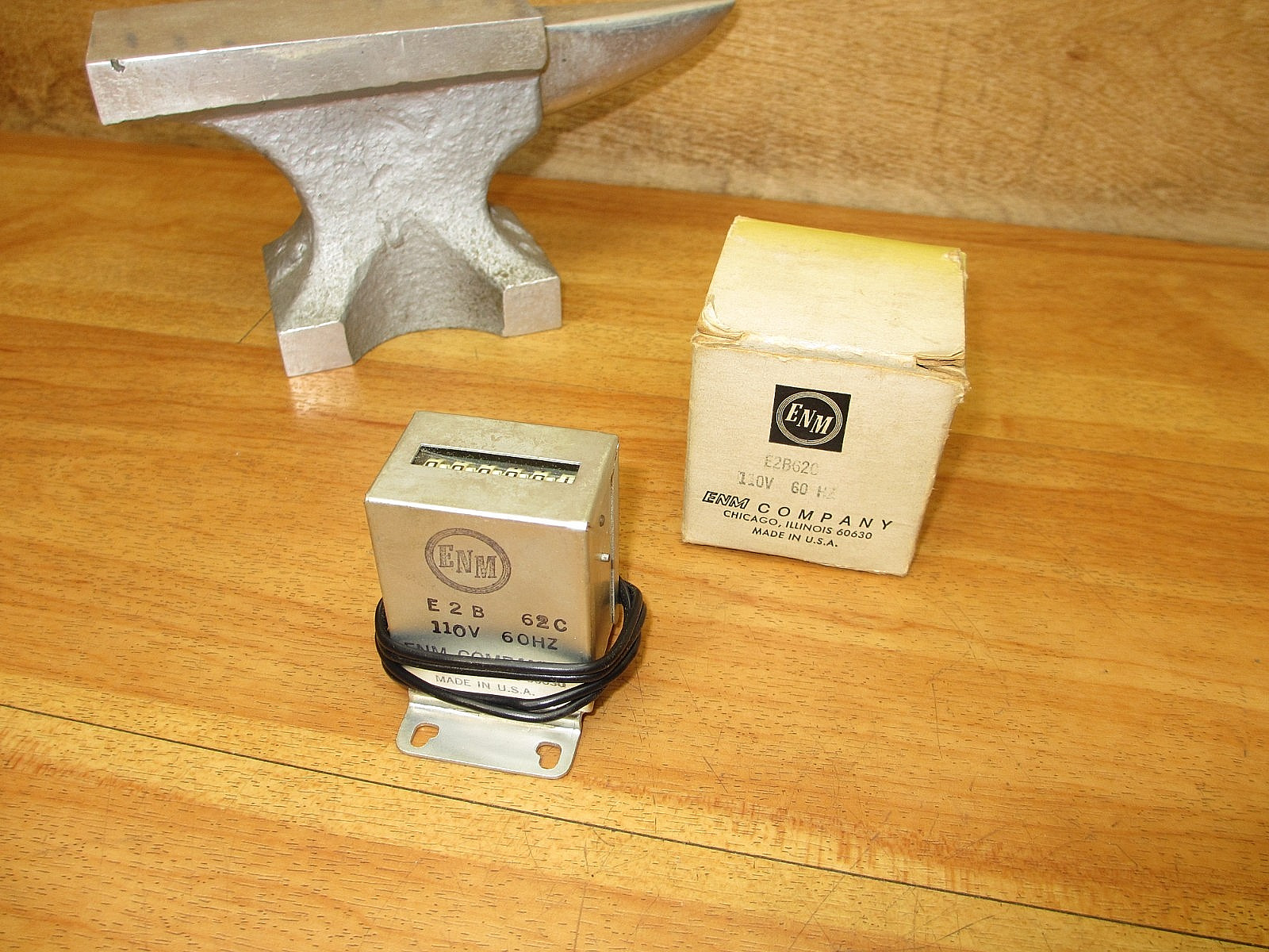 ENM E2B62C *NEW* Counter 110V 60Hz