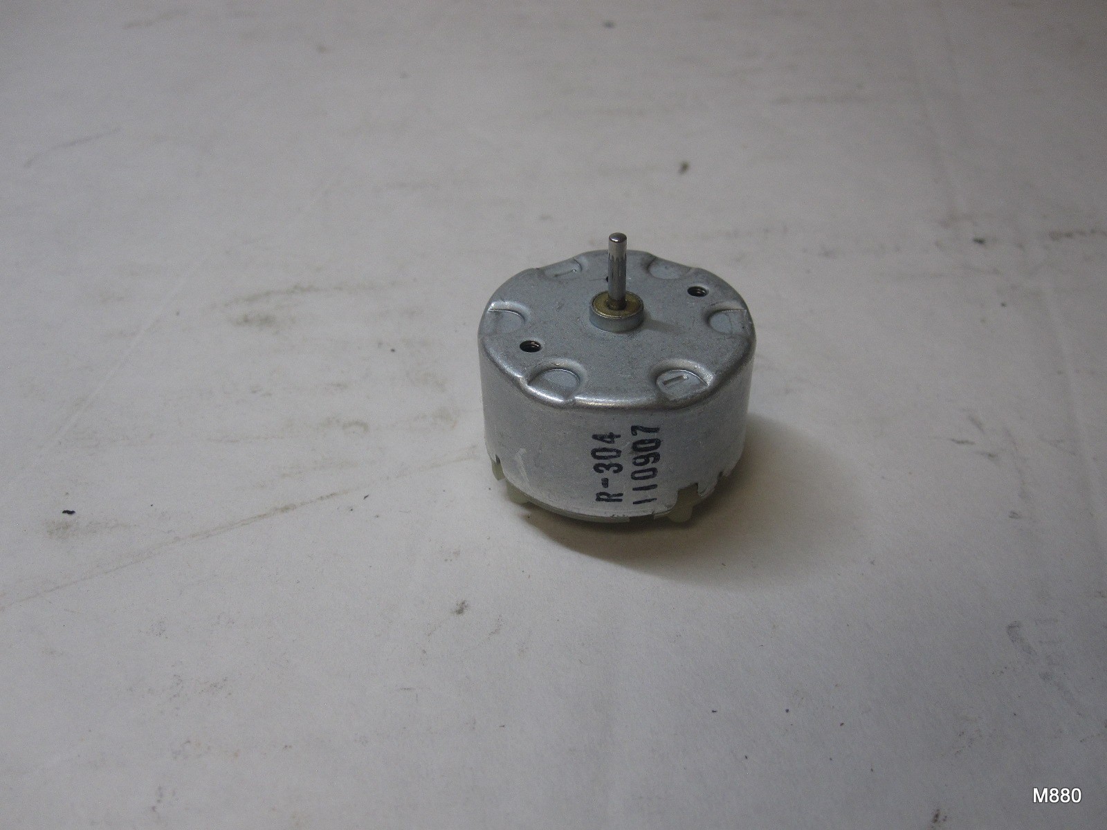 3 Qty R-304 110907 DC Brushed Motor 31.99mm OD | Shaft 2mm OD x 8.50mm Length