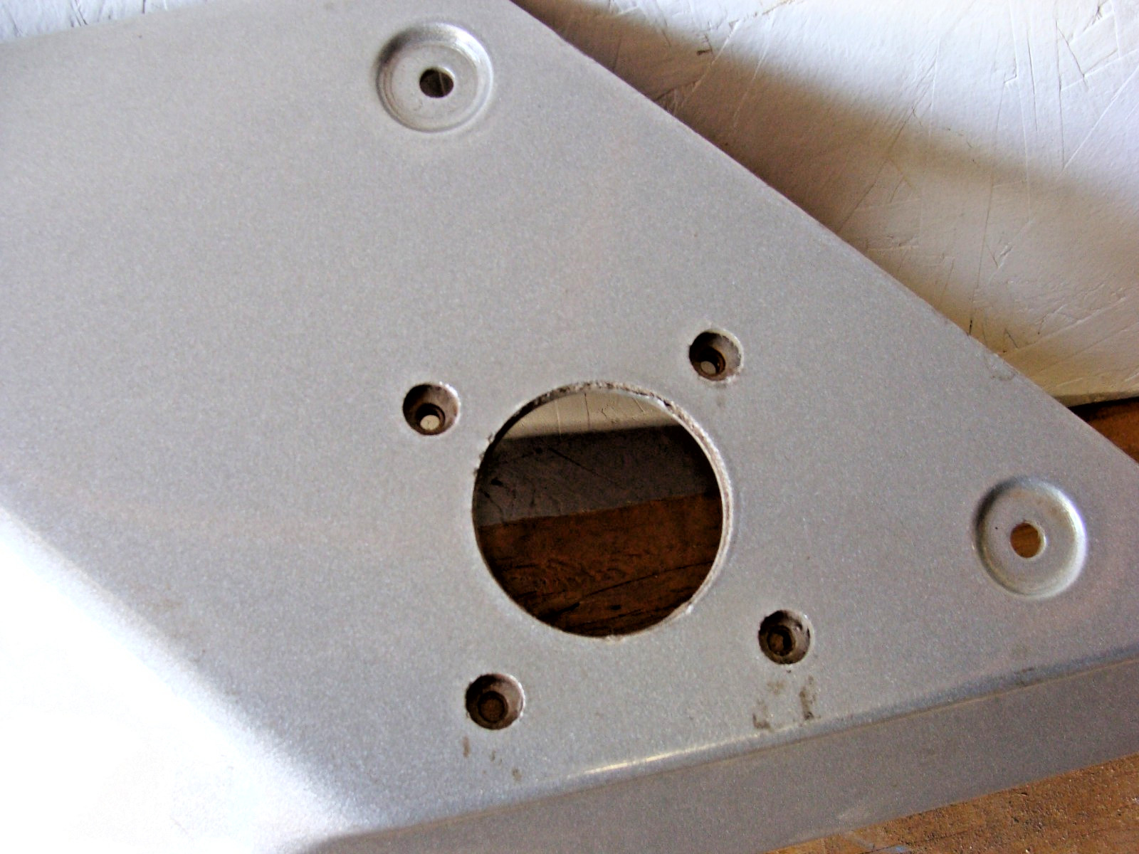 FREIGHTLINER A22-52006-008 CORE MOLDING REAR BODY PANEL GRAY/SILVER