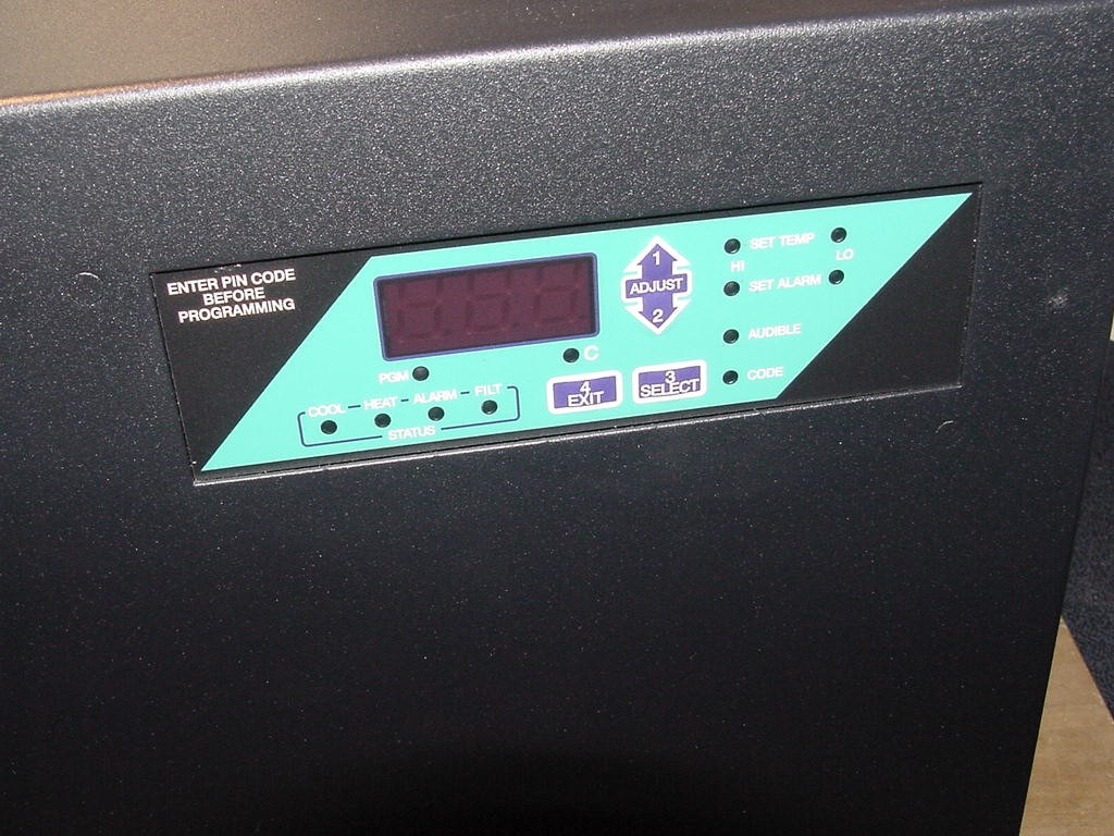 Ice Cube IQ1000V, Vertical-Mount Enclosure Air Conditioner, 1000 BTU/h, 120V AC