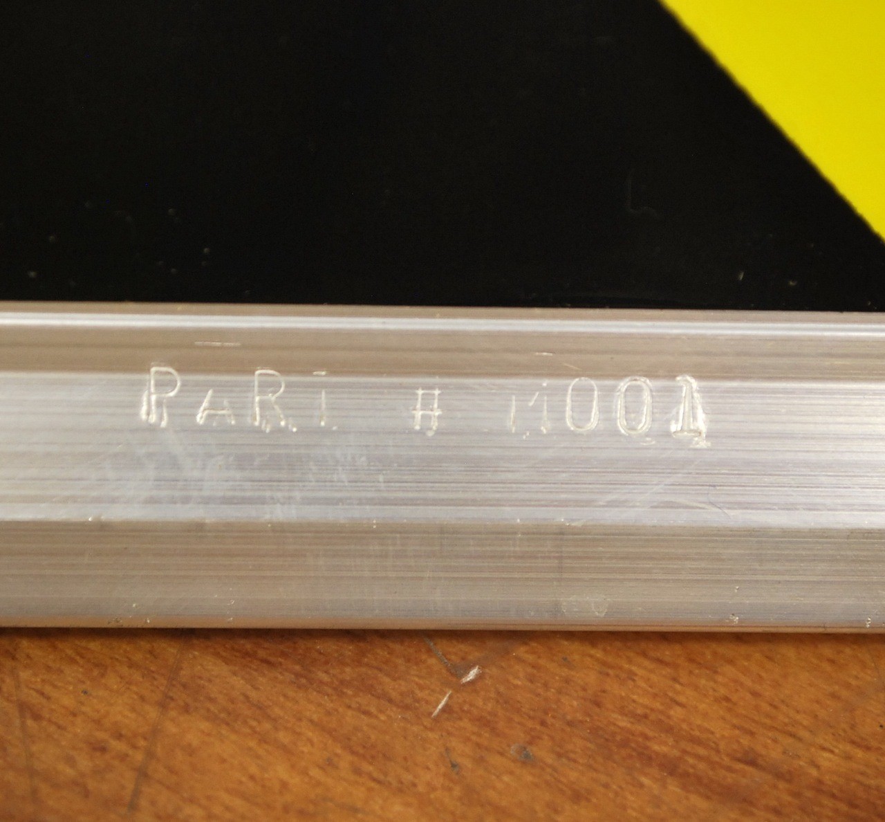 Pinnacle Systems Inc. M001 NSD Trim 46″ Length – USED
