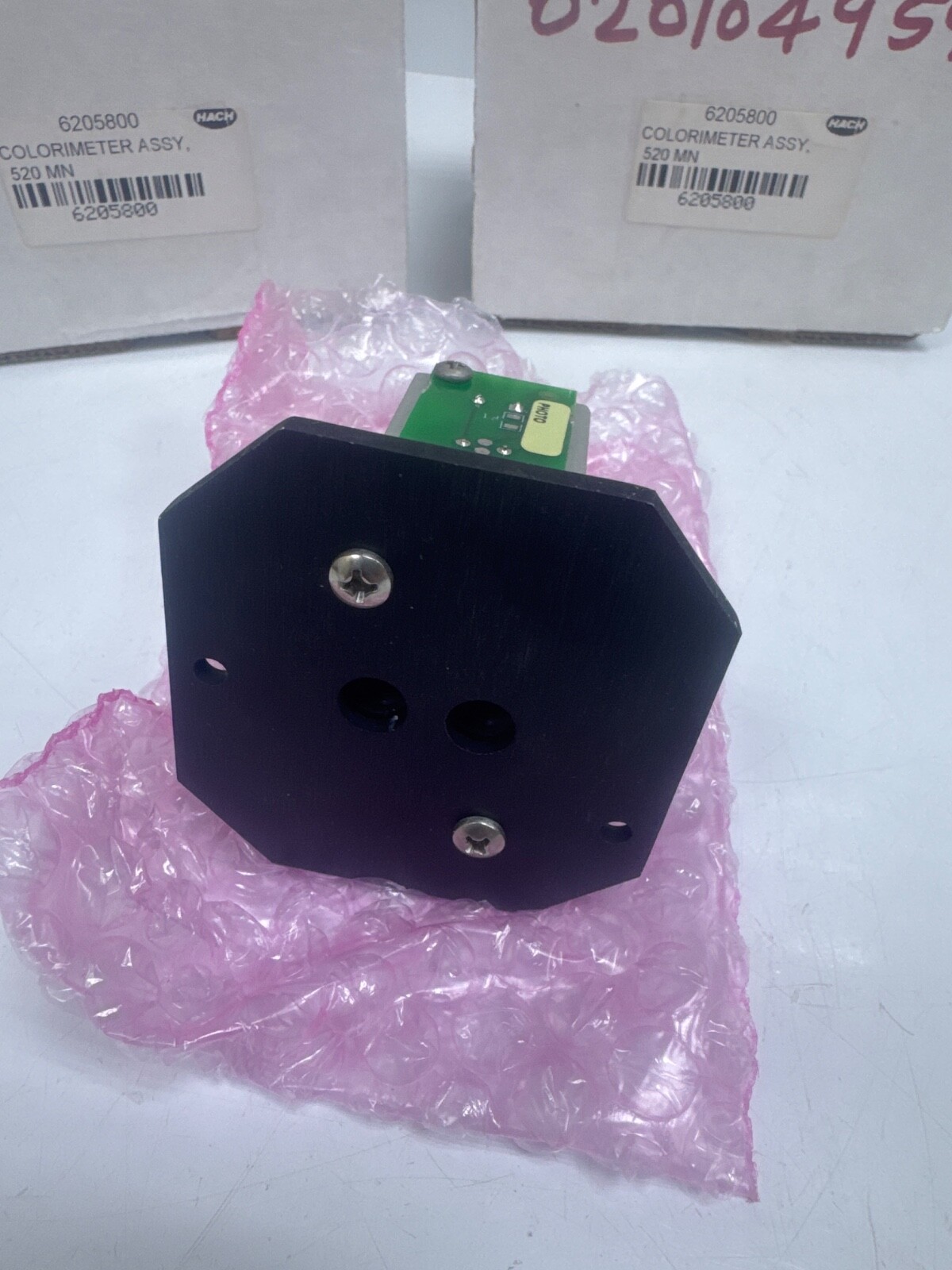 LOT OF 2 PCS HACH 6205800 COLORIMETER ASSY 520 MN