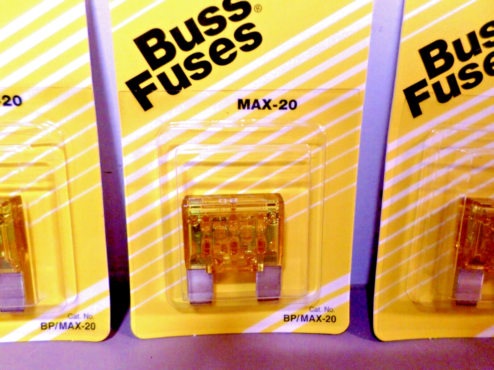 Box of 5 – Buss Fuses 20 Amp / 32V DC Automotive / Marine Blade Fuse MAX-20