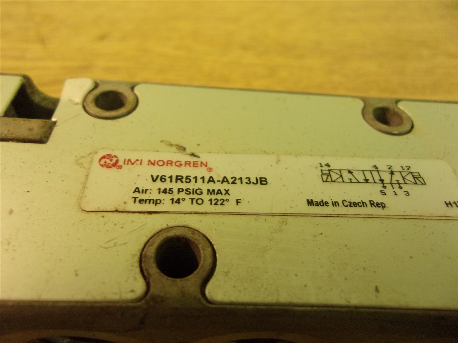 IMI Norgren V61R511A-A213JB 24VDC 145 Psig Max Solenoid Valve *FREE SHIPPING*