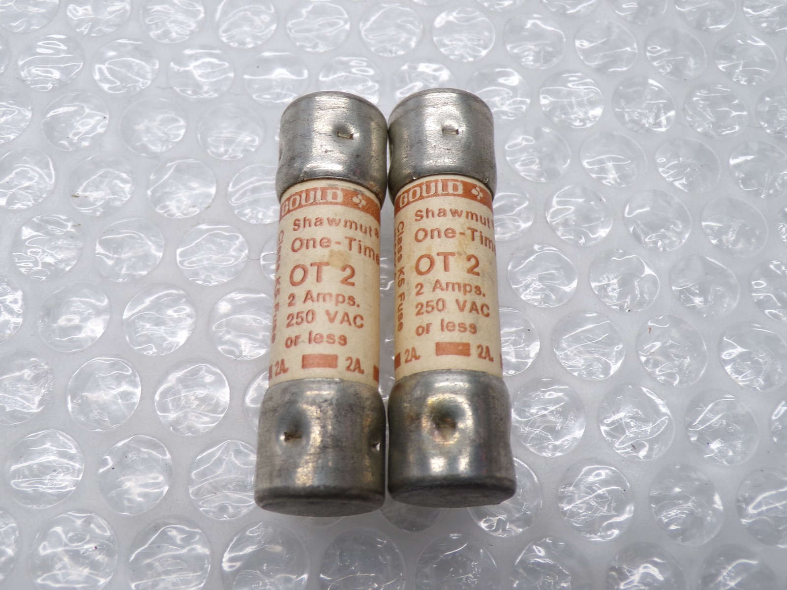 GOULD OT2 FUSE LOT OF 2 NSNP