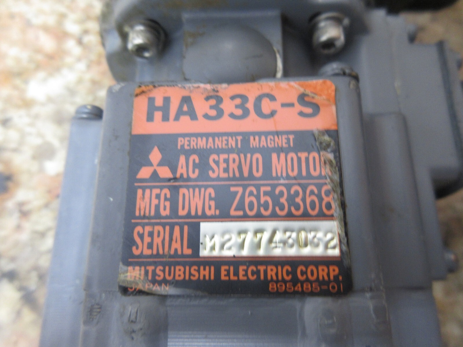 MITSUBISHI AC SERVO MOTOR HA33C-S FA-CODER TS 5146N 18 BKO-NC6214 EACH 1