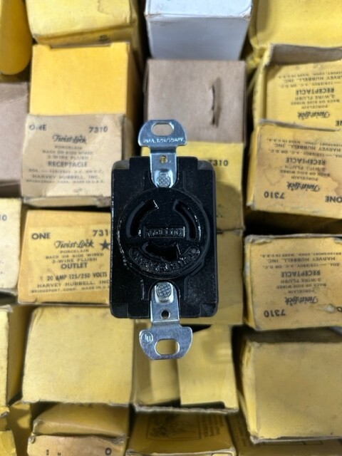 Lot of 15- HUBBELL 7310 20 Amp twist lock outlet