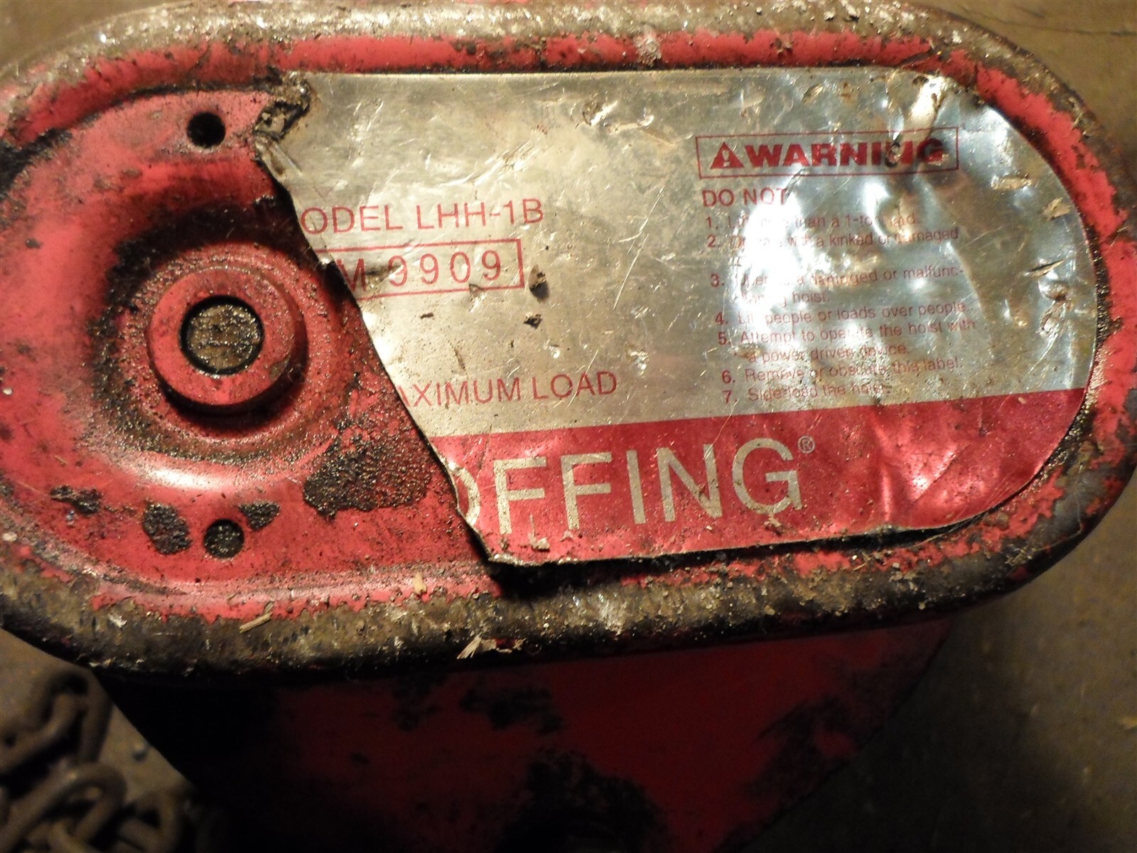 Coffing LHH-1B Hand Chain Hoist, Capacity: 1 Ton, Lift: 20 feet