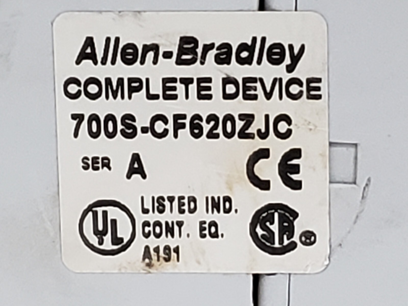 ALLEN BRADLEY 700S-CF620ZJC SAFETY CONTROL RELAY 8 POLE 10A 24V DC